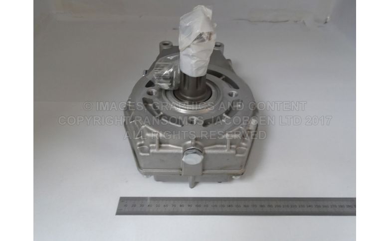 008154380 PTO GEARBOX 3:1