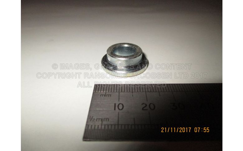 4354947 TOP HAT SPACER M10